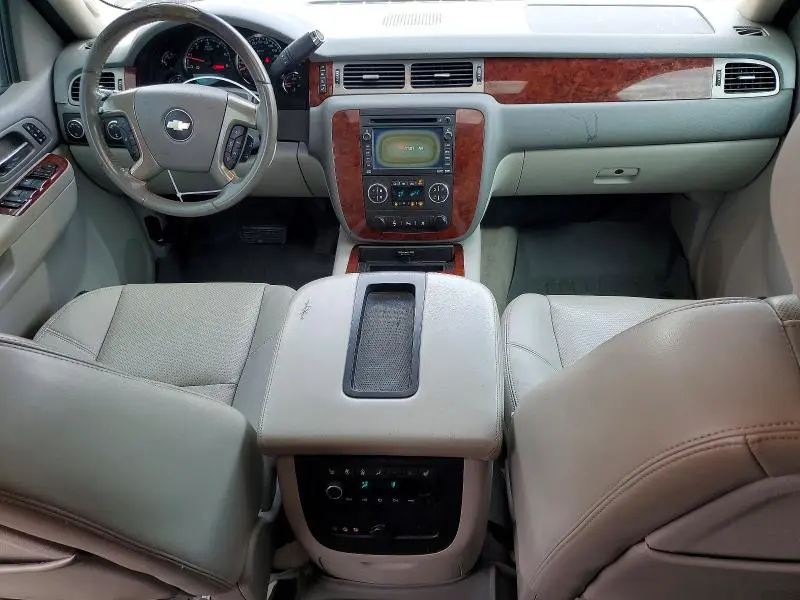 2010 CHEVROLET TAHOE K1500 LTZ  