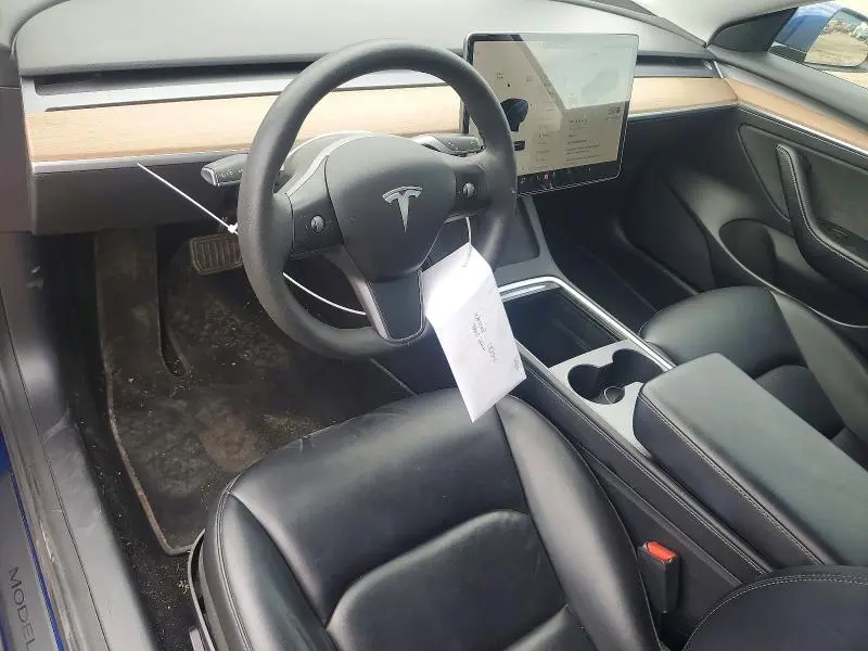 2021 TESLA MODEL 3   
