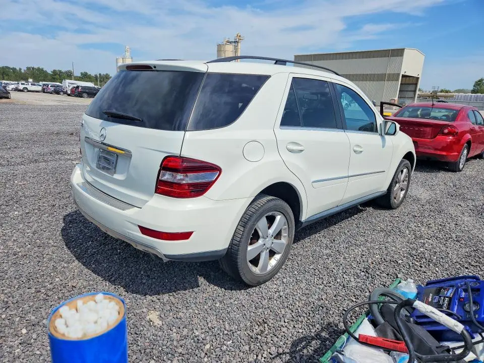 2010 MERCEDES-BENZ ML 350  