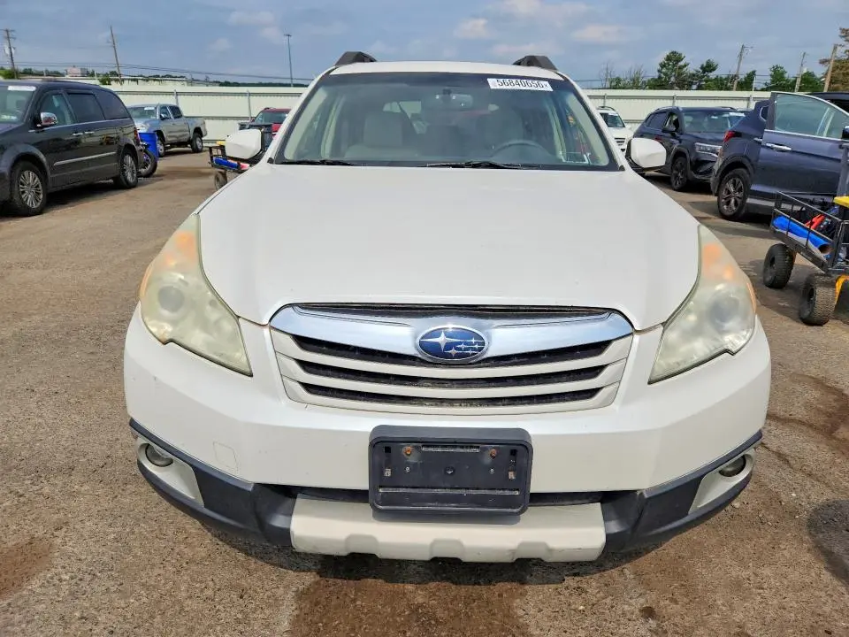 2011 SUBARU OUTBACK 2.5I PREMIUM  