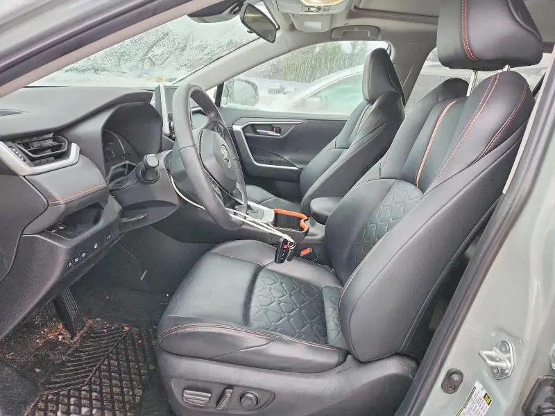 2023 TOYOTA RAV4 ADVENTURE  