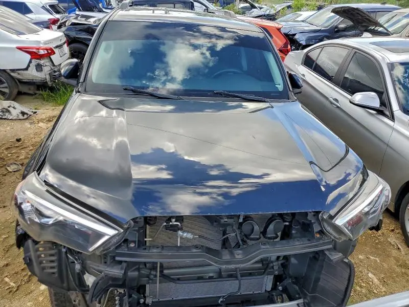 2023 TOYOTA 4RUNNER SR5  