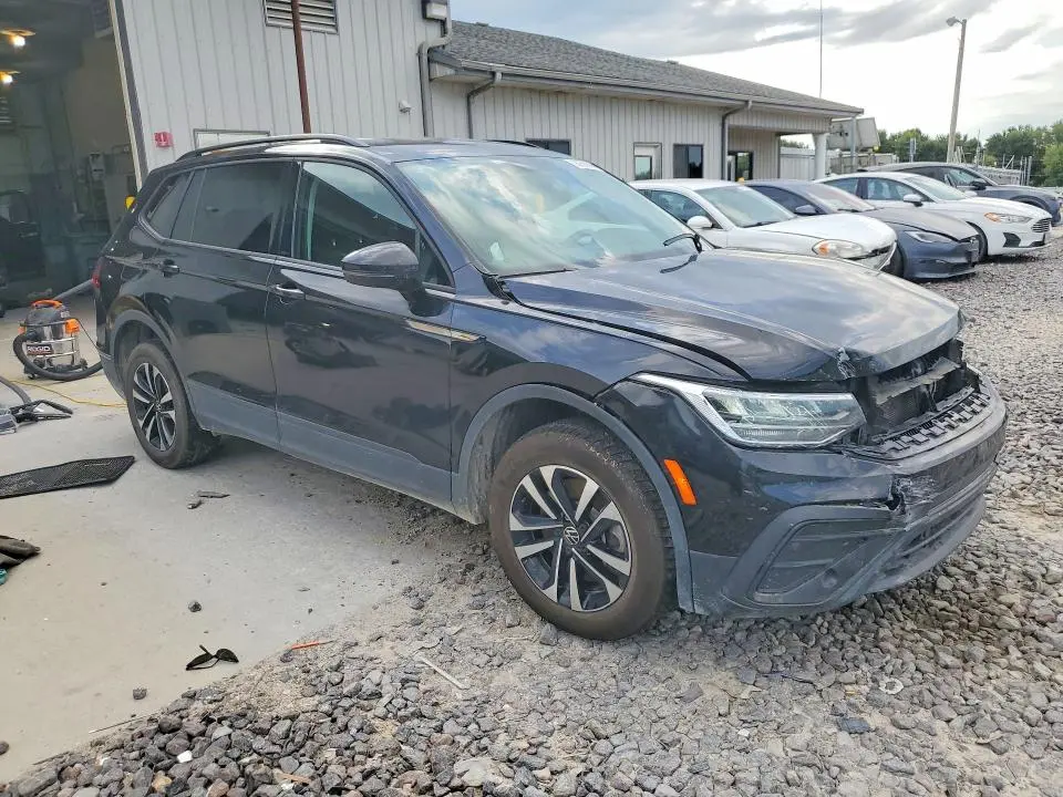 2022 VOLKSWAGEN TIGUAN S  