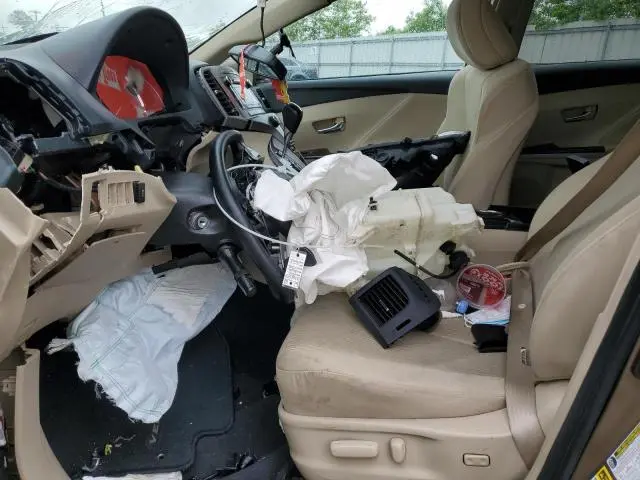 2010 TOYOTA VENZA   