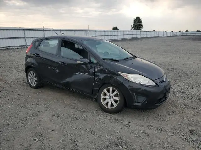 2013 FORD FIESTA SE  