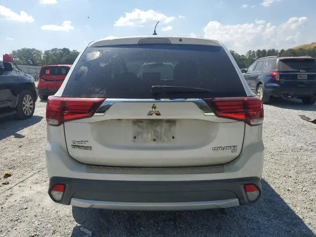 2016 MITSUBISHI OUTLANDER SE