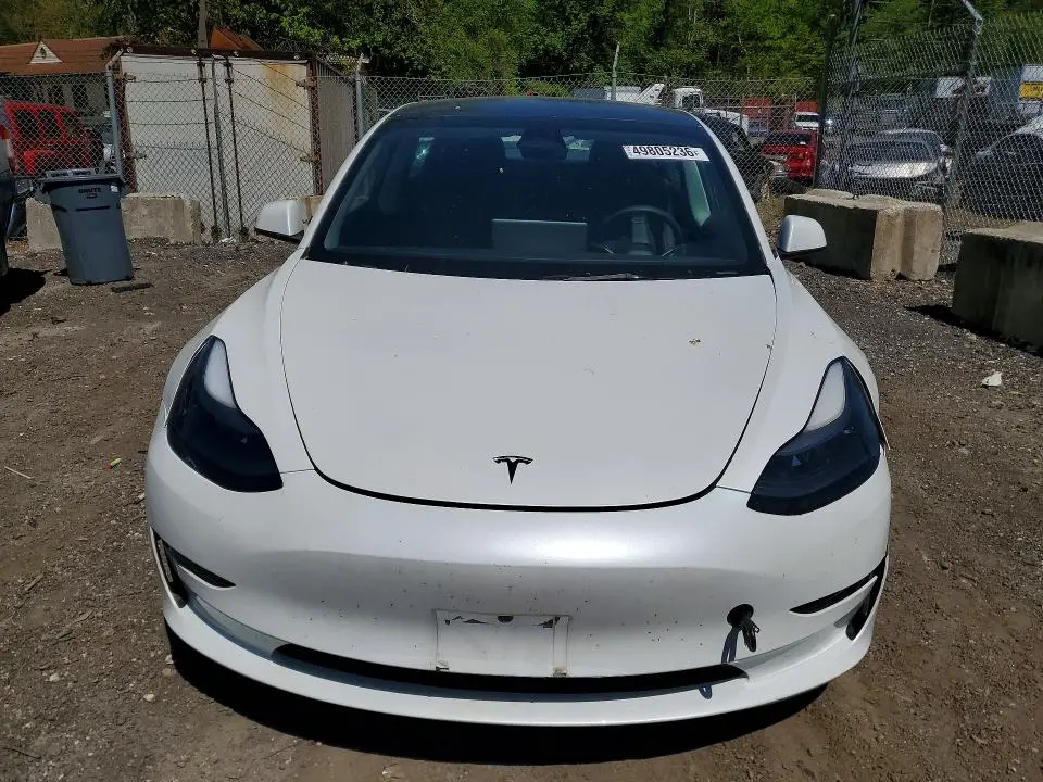 2023 TESLA 3   