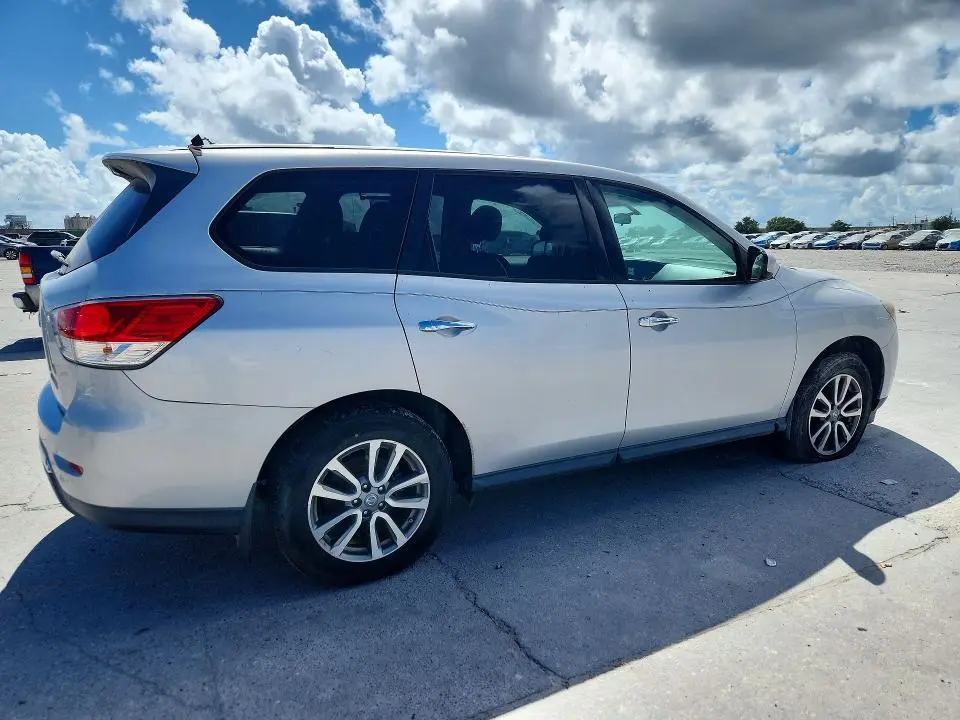 2013 NISSAN PATHFINDER S  