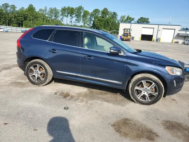 2015 VOLVO XC60 T6 PREMIER  