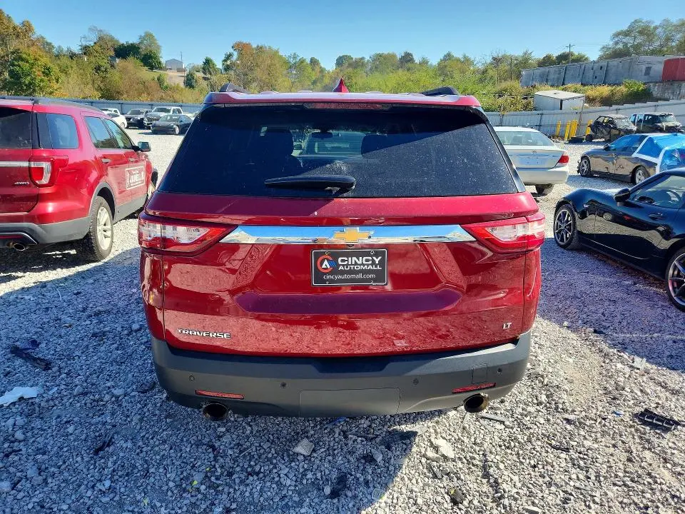 2019 CHEVROLET TRAVERSE LT  