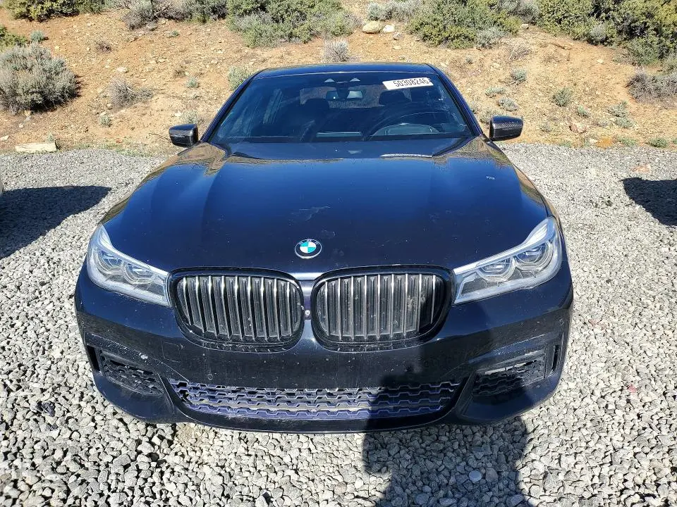 2017 BMW 750 I  