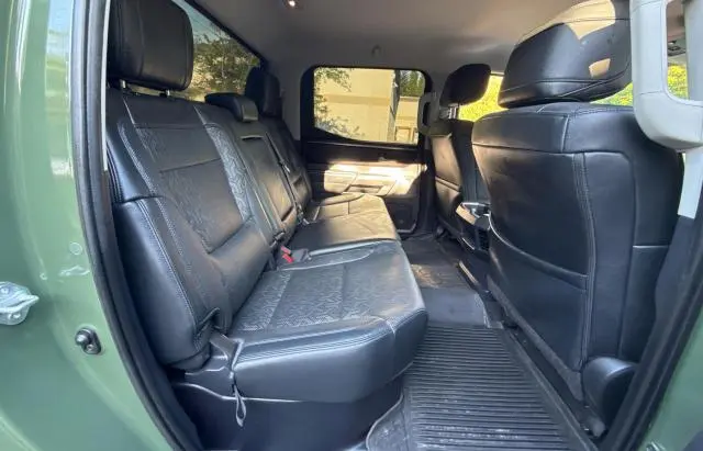 2022 TOYOTA TUNDRA CREWMAX SR