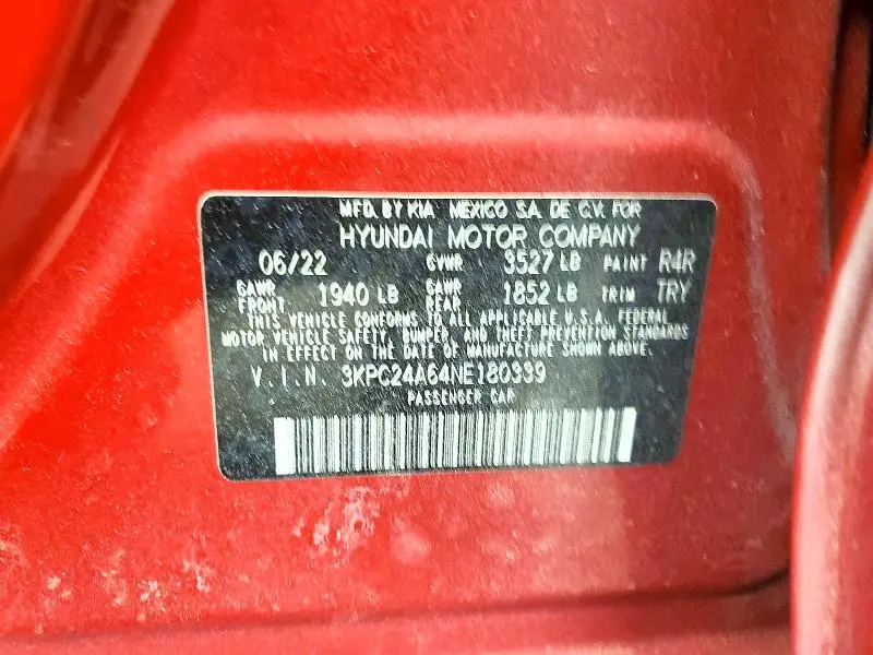 2022 HYUNDAI ACCENT SE  