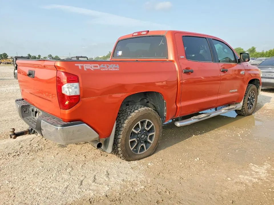 2016 TOYOTA TUNDRA SR5  