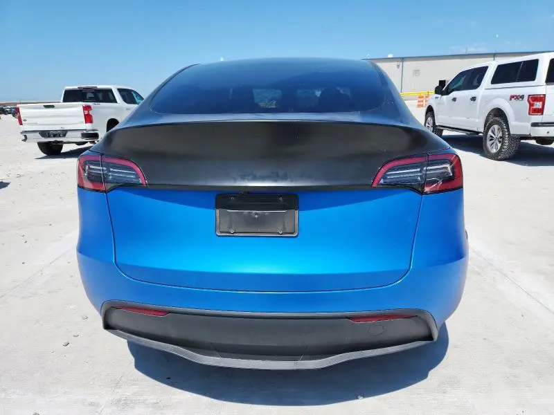 2024 TESLA MODEL Y   
