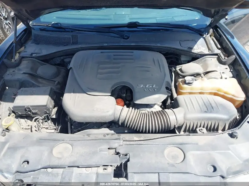 2013 DODGE CHARGER SE