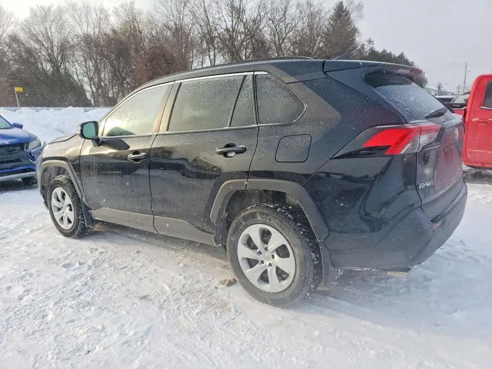 2021 TOYOTA RAV4 LE  