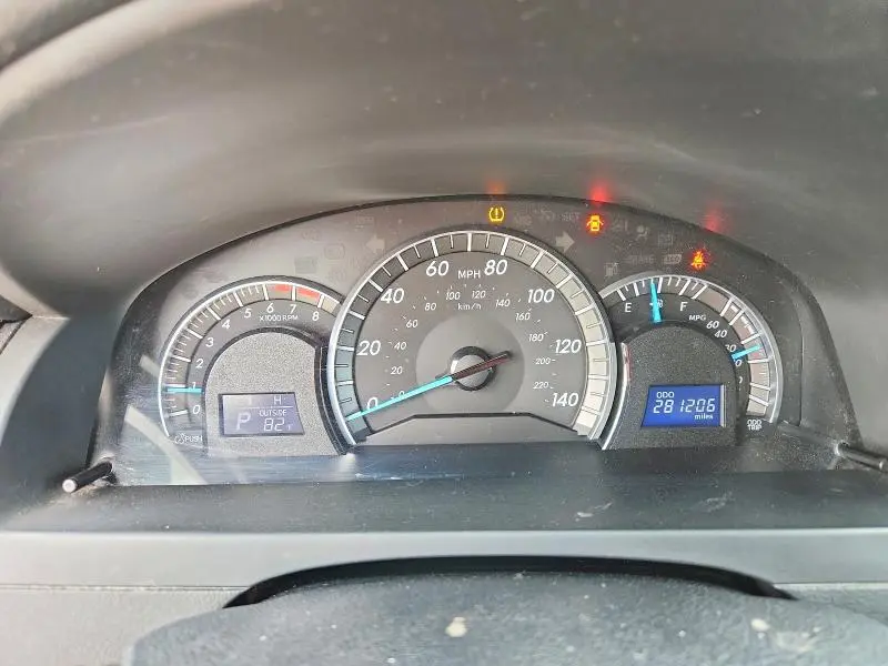 2013 TOYOTA CAMRY SE  