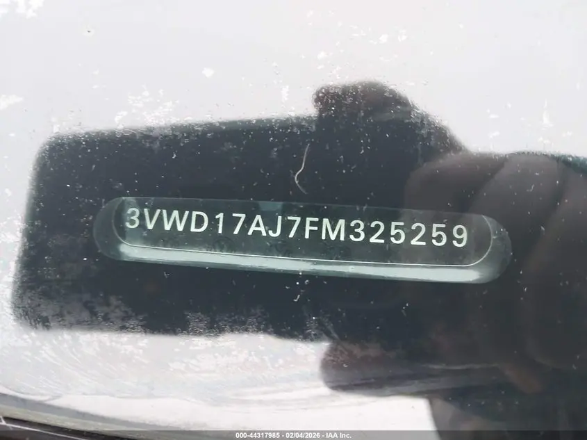 2015 VOLKSWAGEN JETTA 1.8T SE