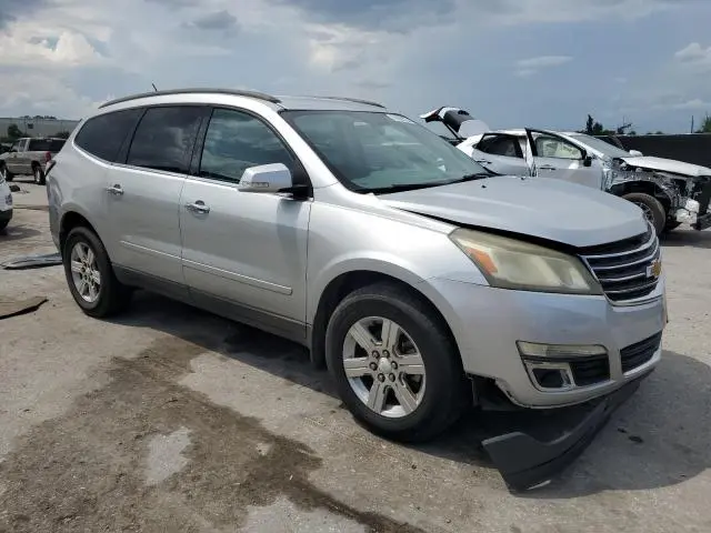 2014 CHEVROLET TRAVERSE LT  