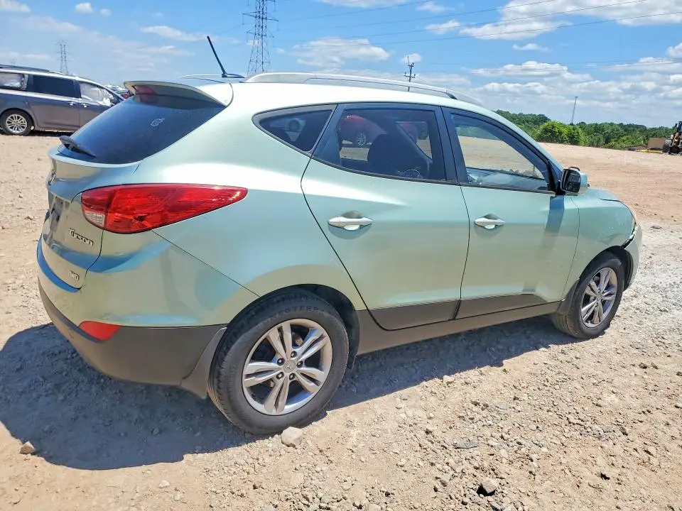2011 HYUNDAI TUCSON GLS  