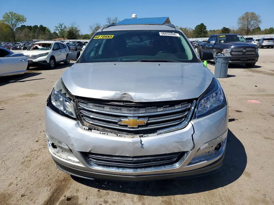 2016 CHEVROLET TRAVERSE LT  