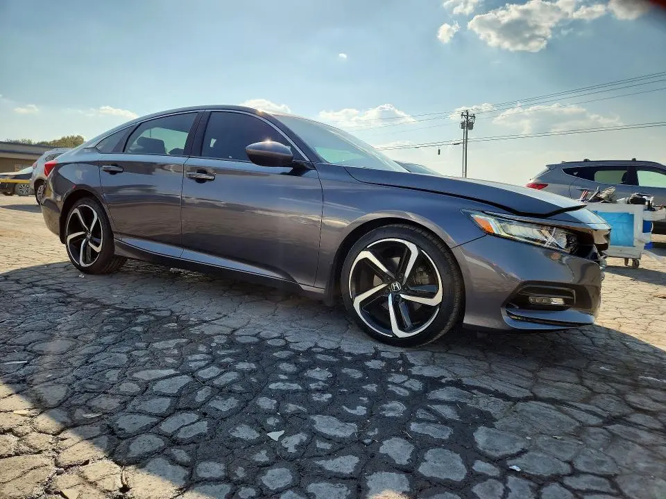 2018 HONDA ACCORD SPORT  