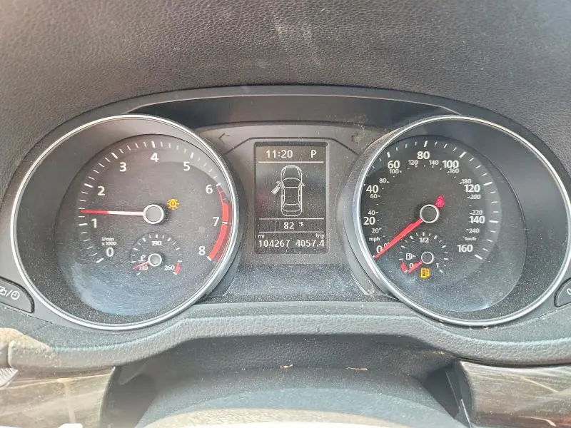 2016 VOLKSWAGEN PASSAT SE  