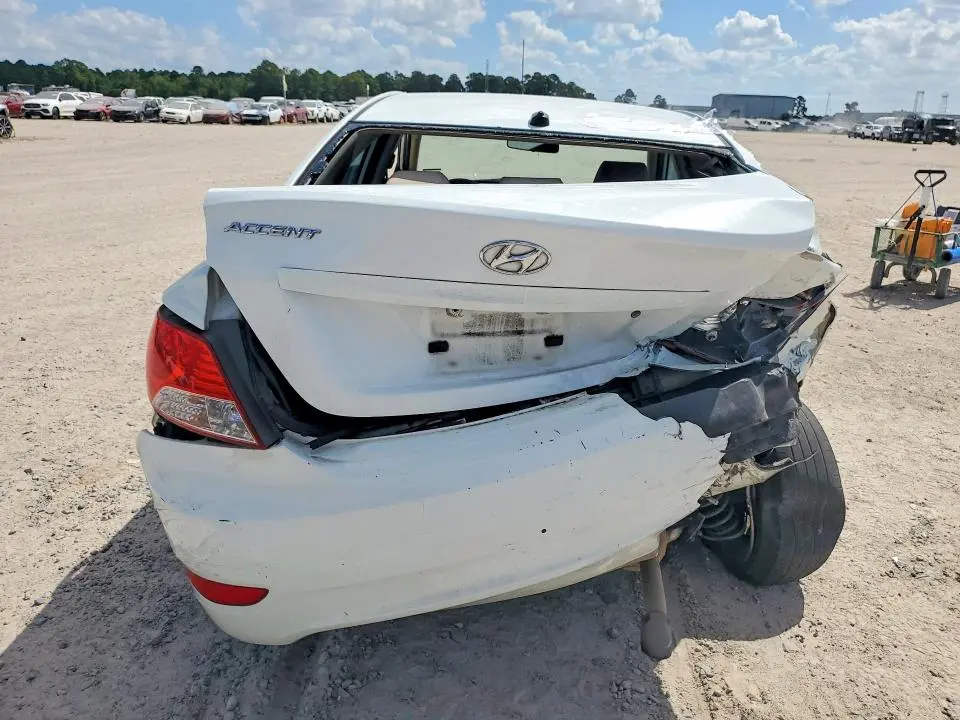2013 HYUNDAI ACCENT GLS  