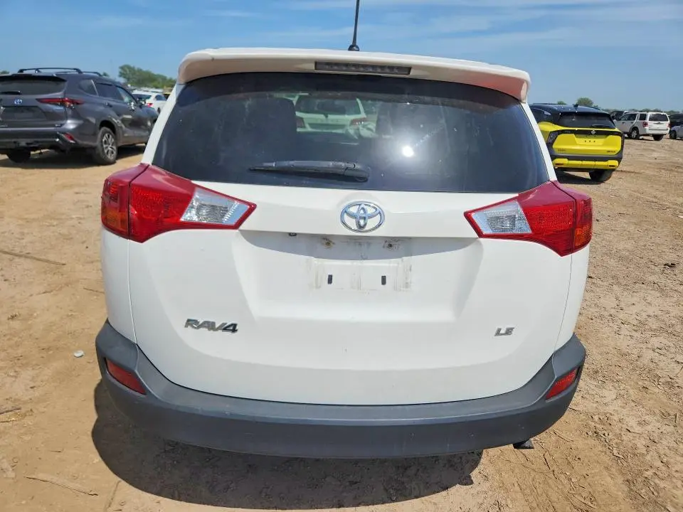 2014 TOYOTA RAV4 LE  
