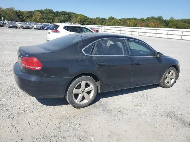 2012 VOLKSWAGEN PASSAT SE