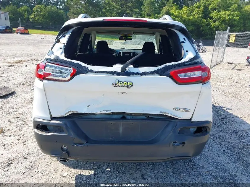 2017 JEEP CHEROKEE LATITUDE FWD