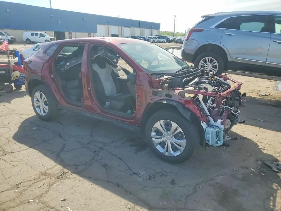 2025 CHEVROLET TRAX LS  