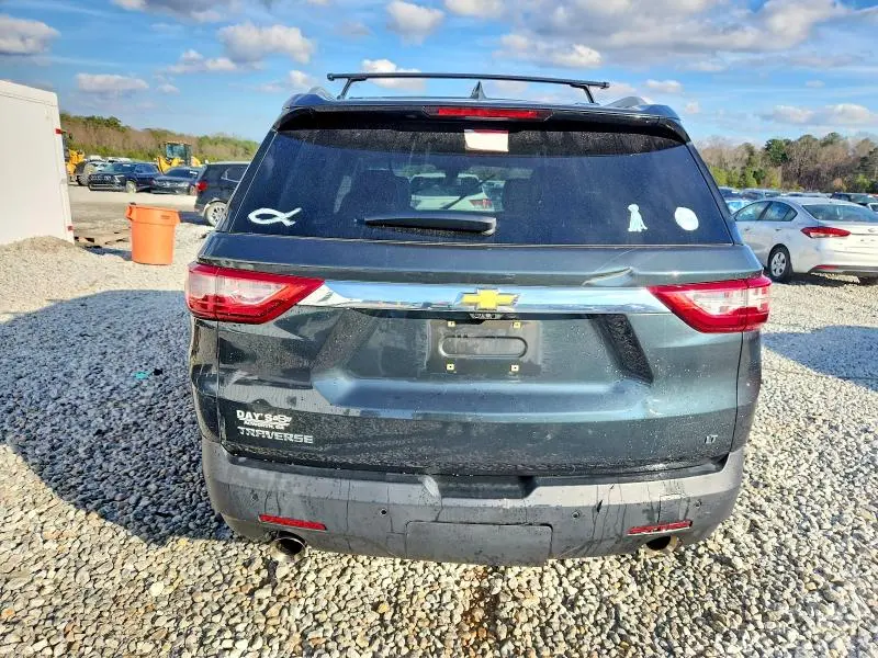 2018 CHEVROLET TRAVERSE LT  