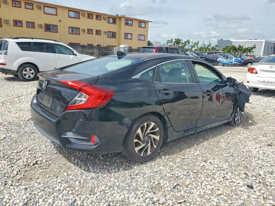 2018 HONDA CIVIC EX  