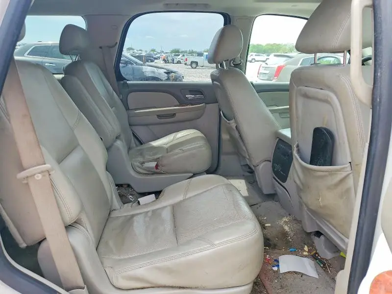 2010 CHEVROLET TAHOE C1500 LTZ  
