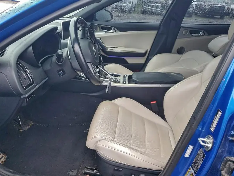 2018 KIA STINGER GT2  