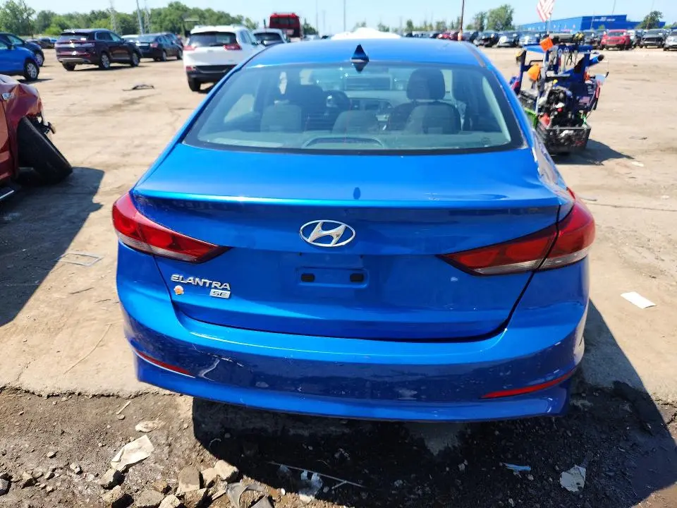 2017 HYUNDAI ELANTRA SE  