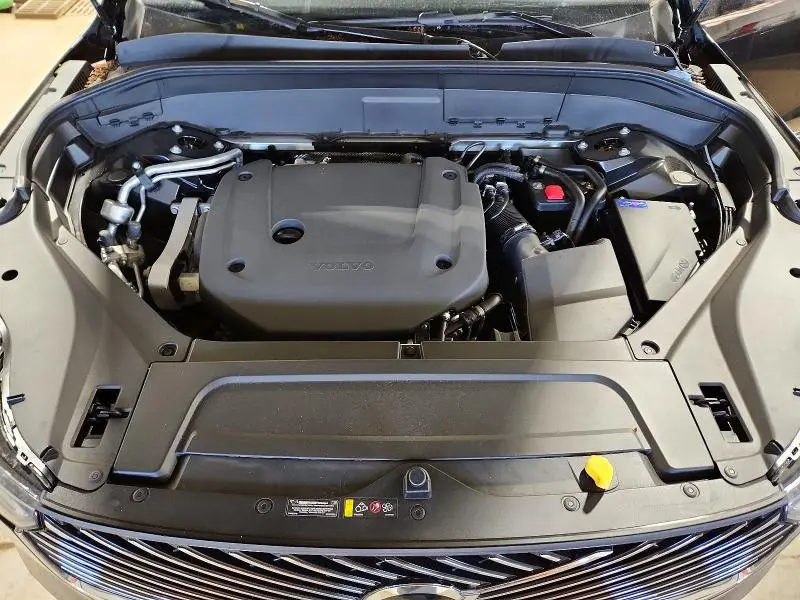 2026 VOLVO XC90 PLUS  