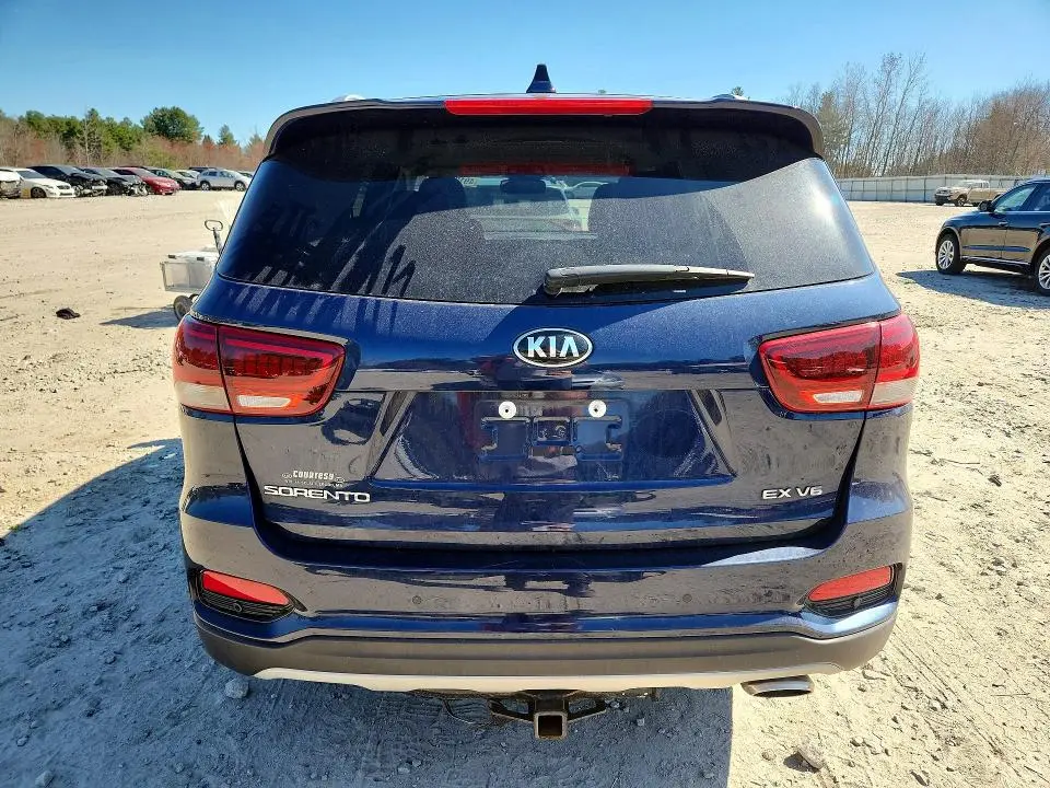 2019 KIA SORENTO EX V6  