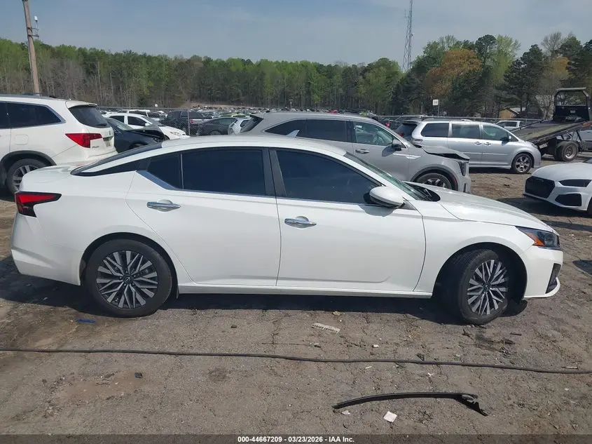 2023 NISSAN ALTIMA SV INTELLIGENT AWD