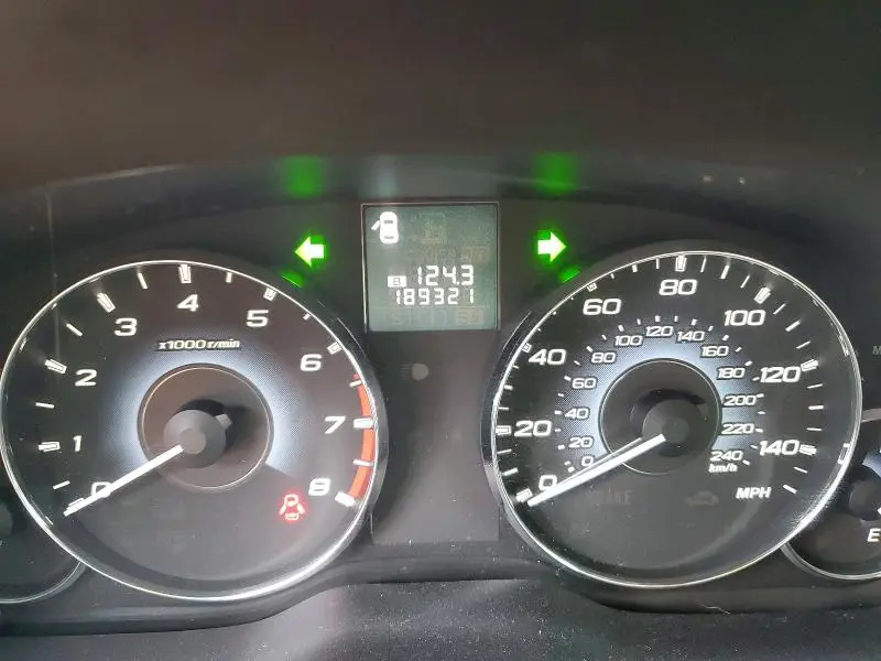 2010 SUBARU OUTBACK 2.5I PREMIUM  