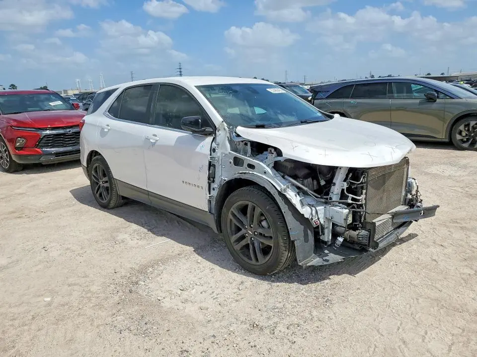 2021 CHEVROLET EQUINOX LT  
