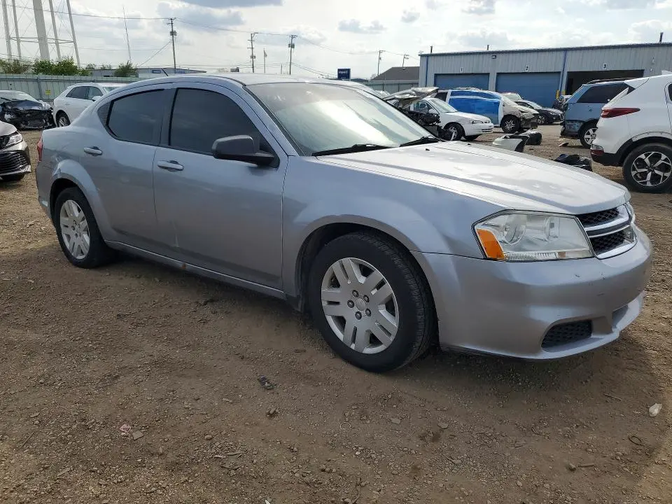 2014 DODGE AVENGER SE  