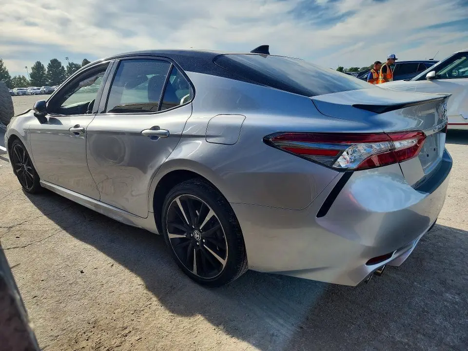 2019 TOYOTA CAMRY XSE  