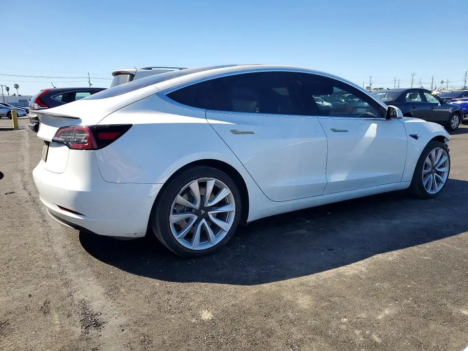 2019 TESLA MODEL 3   