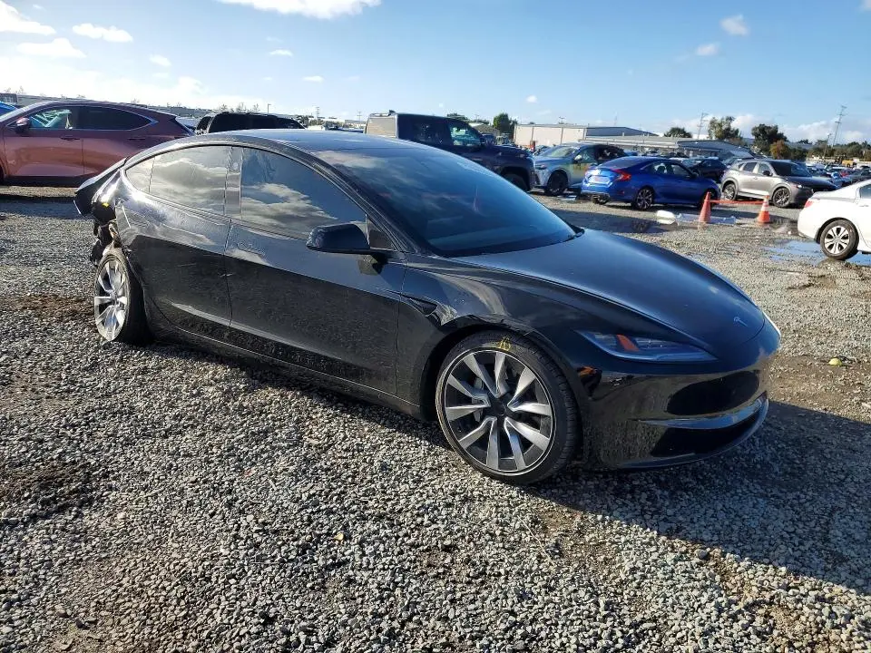 2024 TESLA MODEL 3   