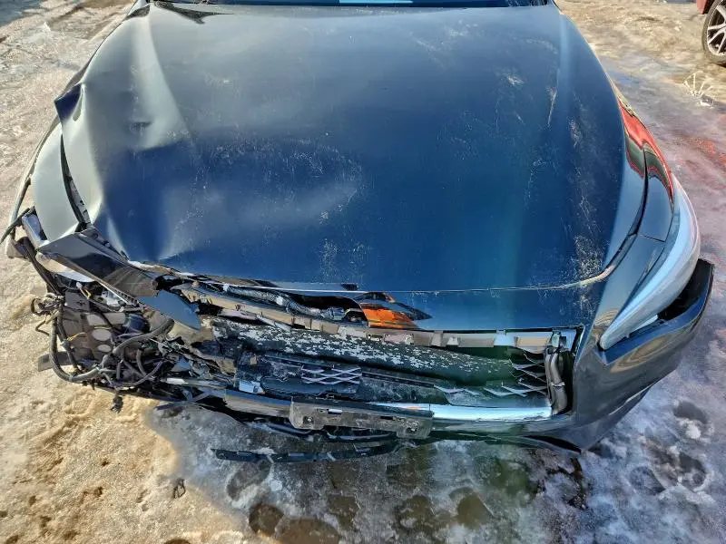 2019 INFINITI Q50 LUXE  