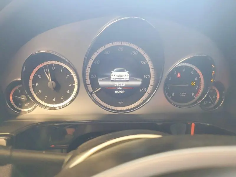 2013 MERCEDES-BENZ E 550 4MATIC  