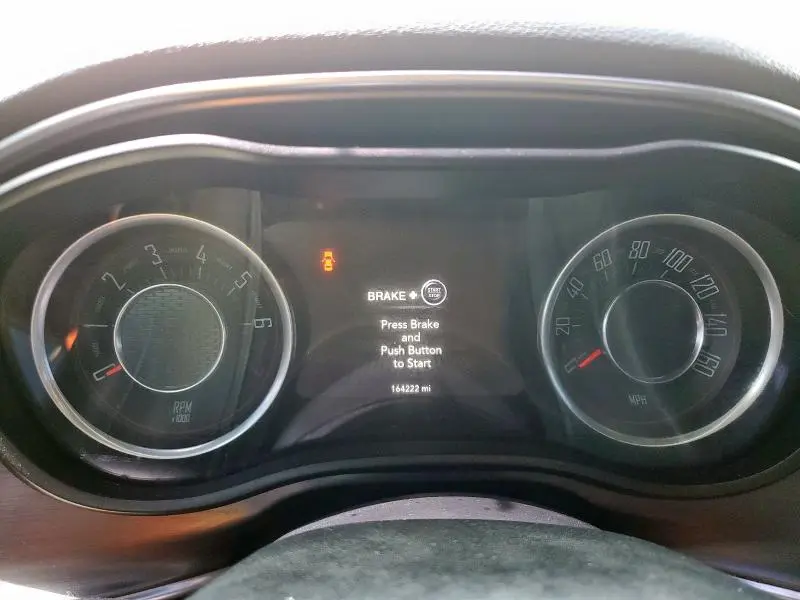 2015 DODGE CHALLENGER SXT  